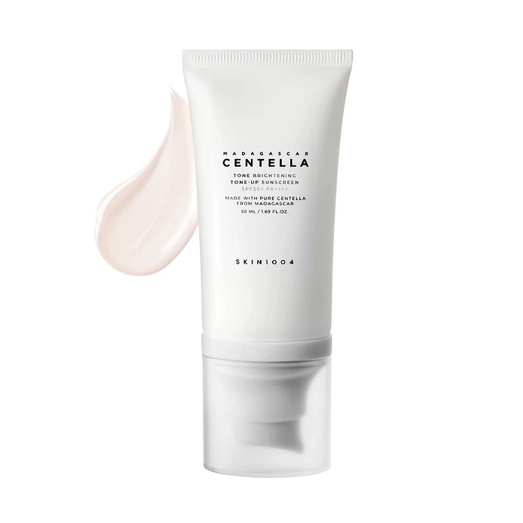 ضدآفتاب ضدلک و روشن کننده تون آپ سنتلا اسکین ۱۰۰۴